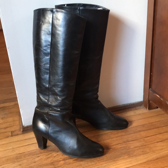 High black leather boots - Picture 3 of 4